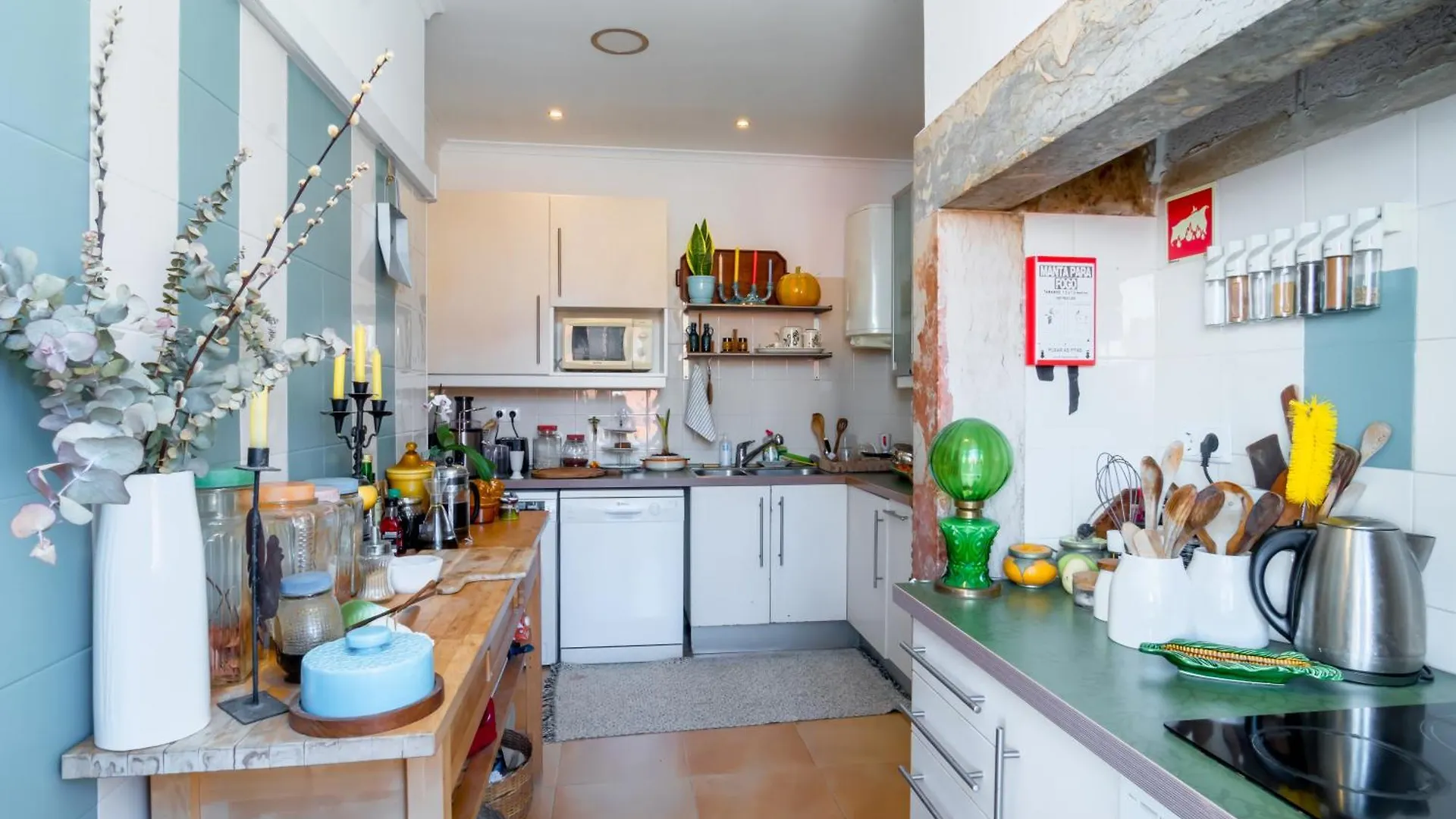 Life In Colour & Art - Charming 3Bed Apartment Lissabon
