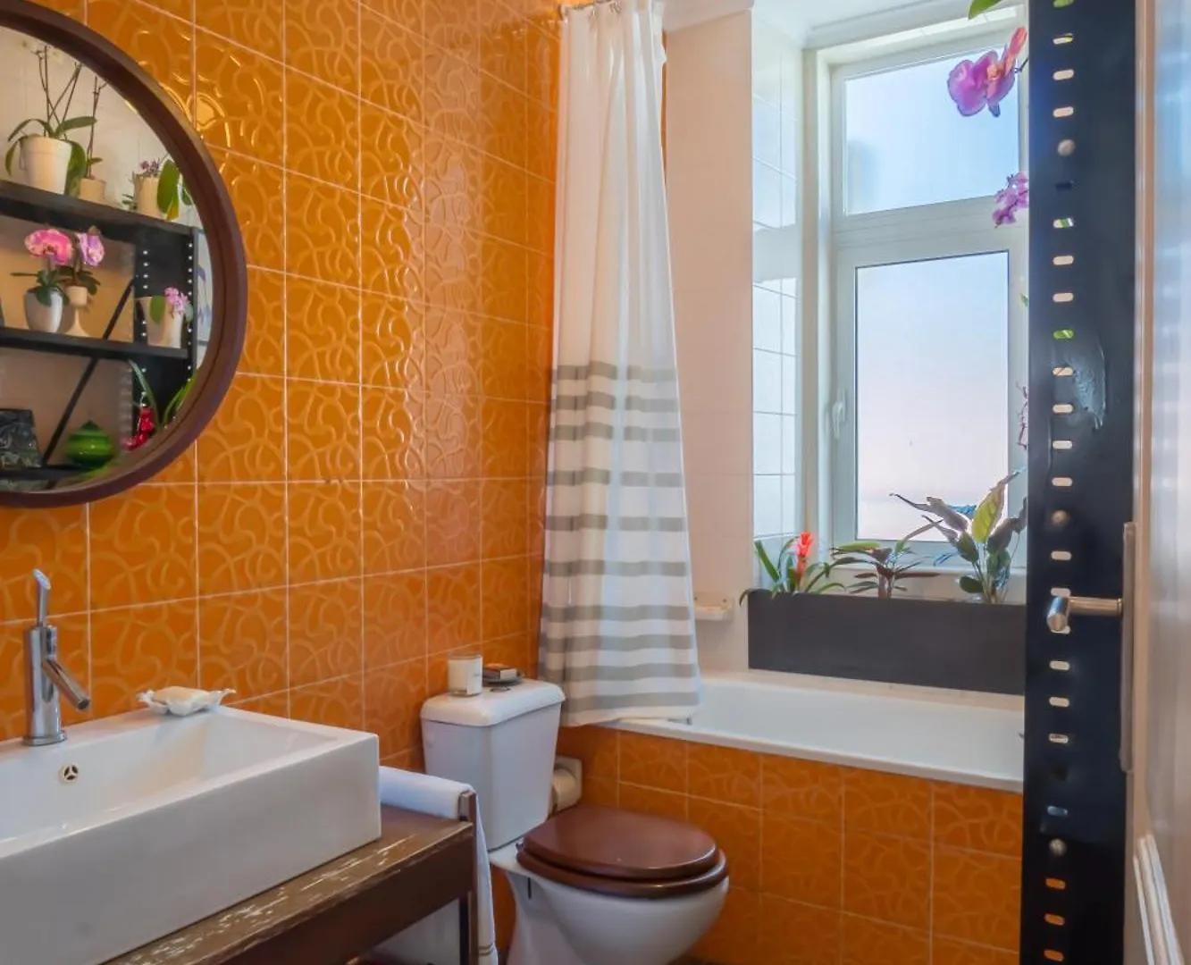 Life In Colour & Art - Charming 3Bed Apartment Lissabon 0*,