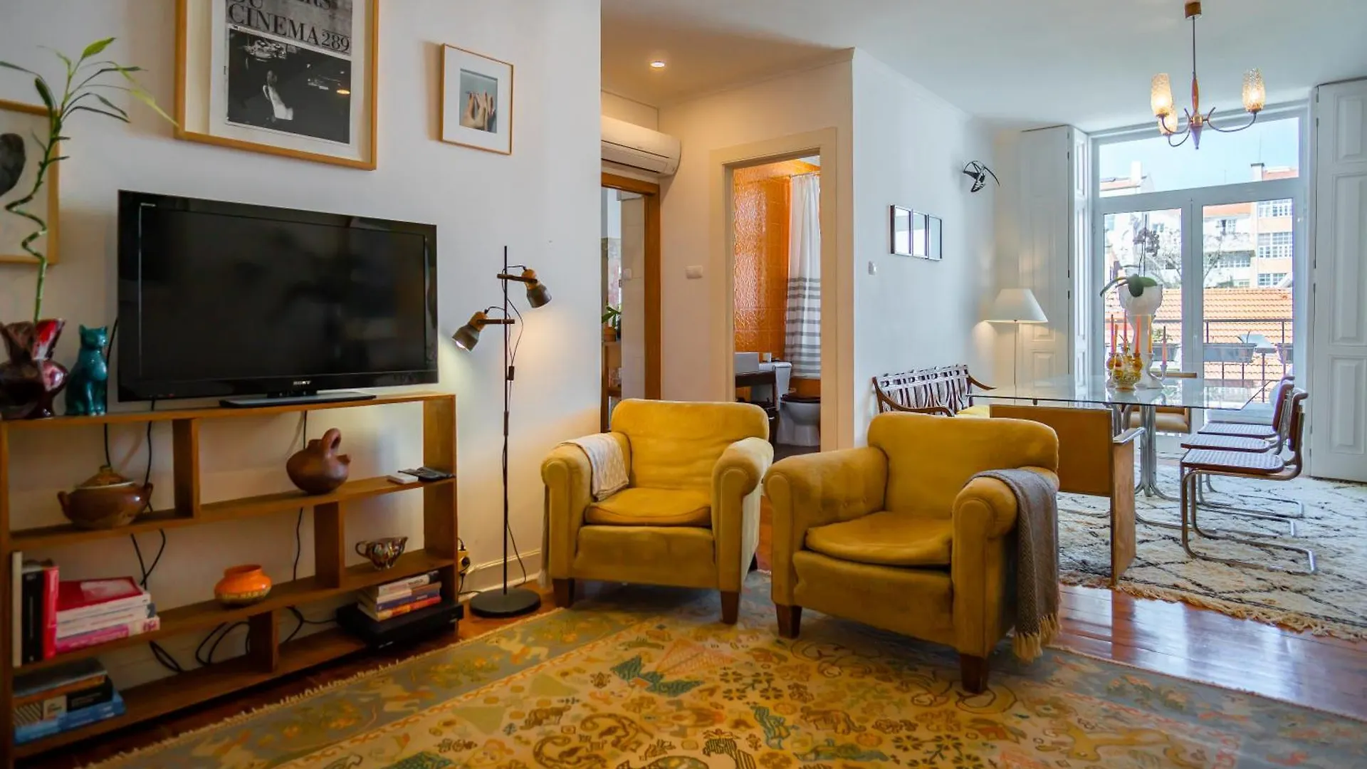 Life In Colour & Art - Charming 3Bed Apartment Lisbon