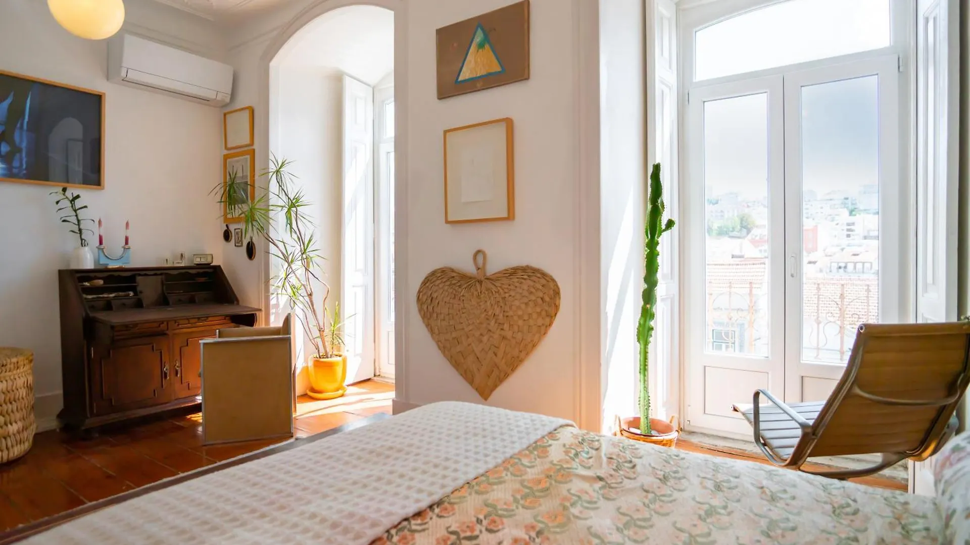 Life In Colour & Art - Charming 3Bed Apartment Lisbon 0*,
